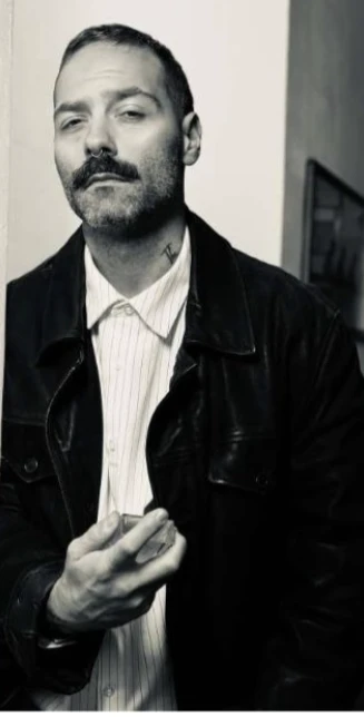 Ritratto in stile editoriale usato sul sito Federico Renzi Fragrances